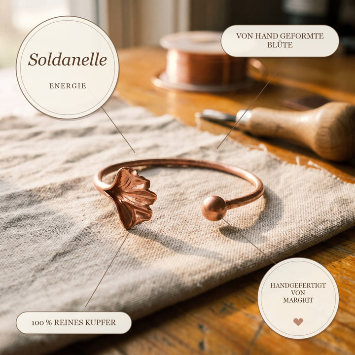 Margrits Soldanelle Kupferarmband